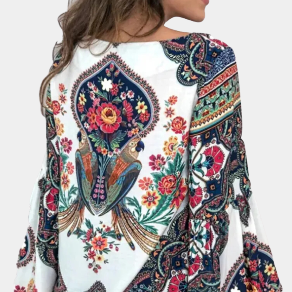 Yanet | Casual and effortless winter blouse