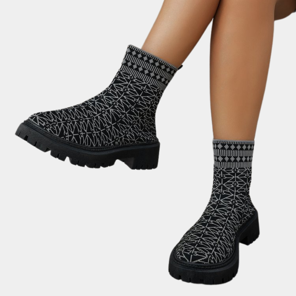 Genoveva | Elegant and detailed support boots