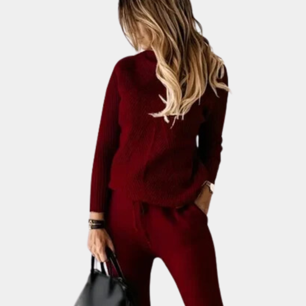 Victoria | Effortless and trendy winter garment