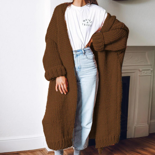 Alicia | Trendy and elegant winter clothing item