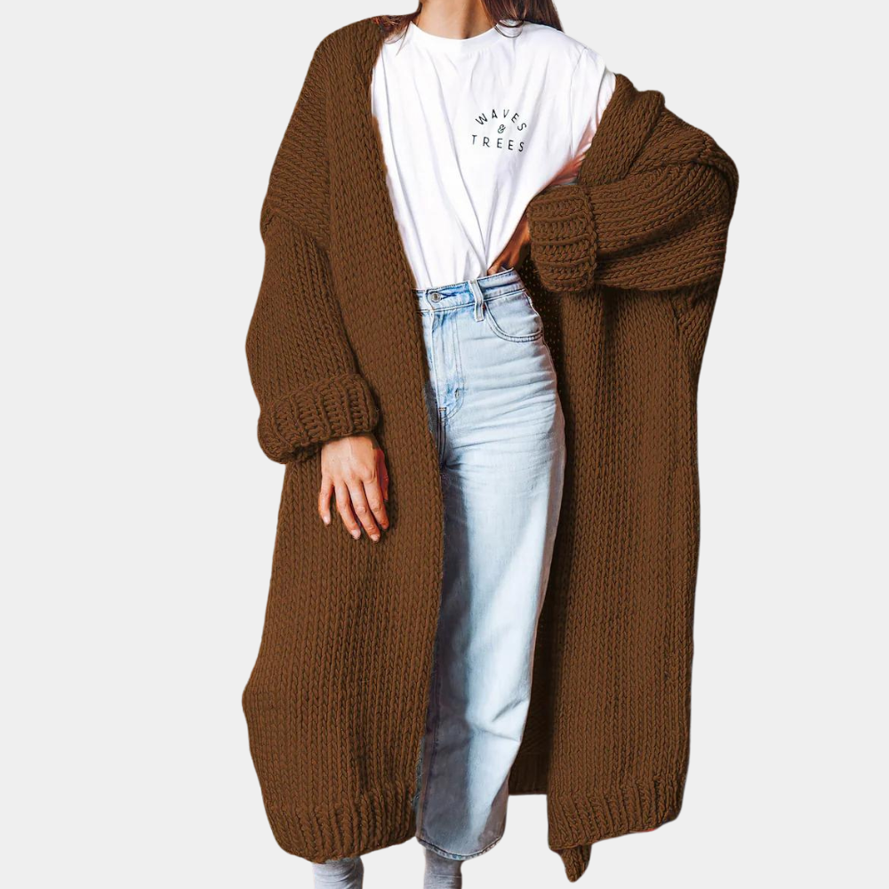 Alicia | Trendy and elegant winter clothing item