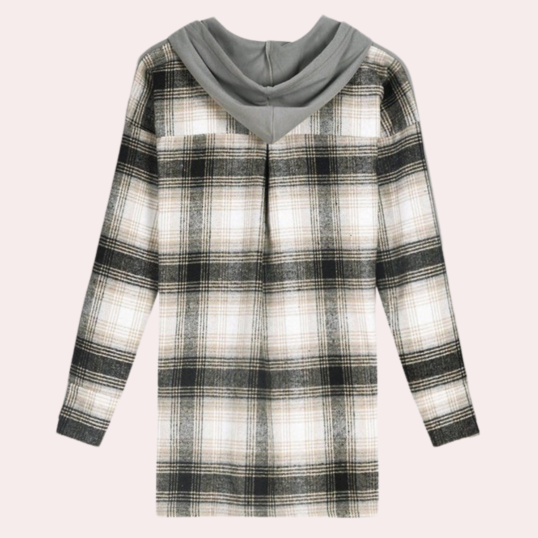 Victoria | Fashionable and comfortable winter sweater.