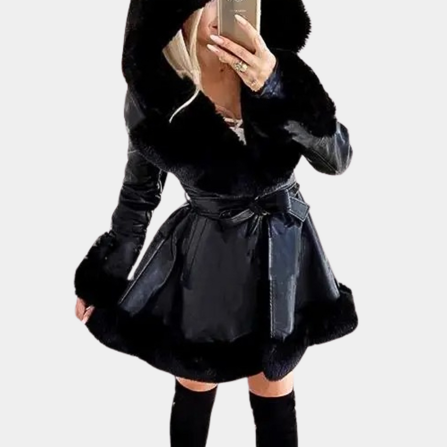 Natividad | Chic and versatile winter garment