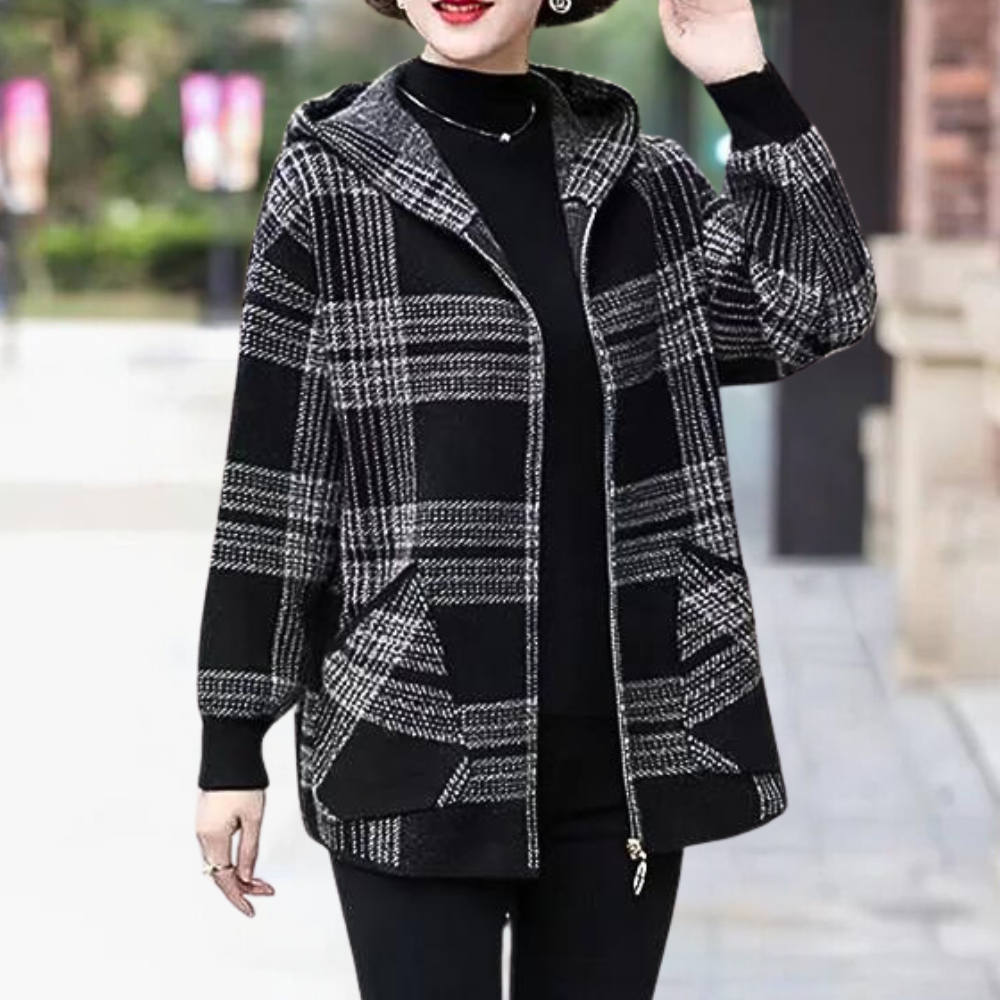 Elisa | Elegant and versatile winter garment