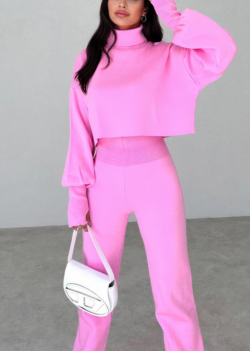 Greta | Comfortable suit set with a high collar