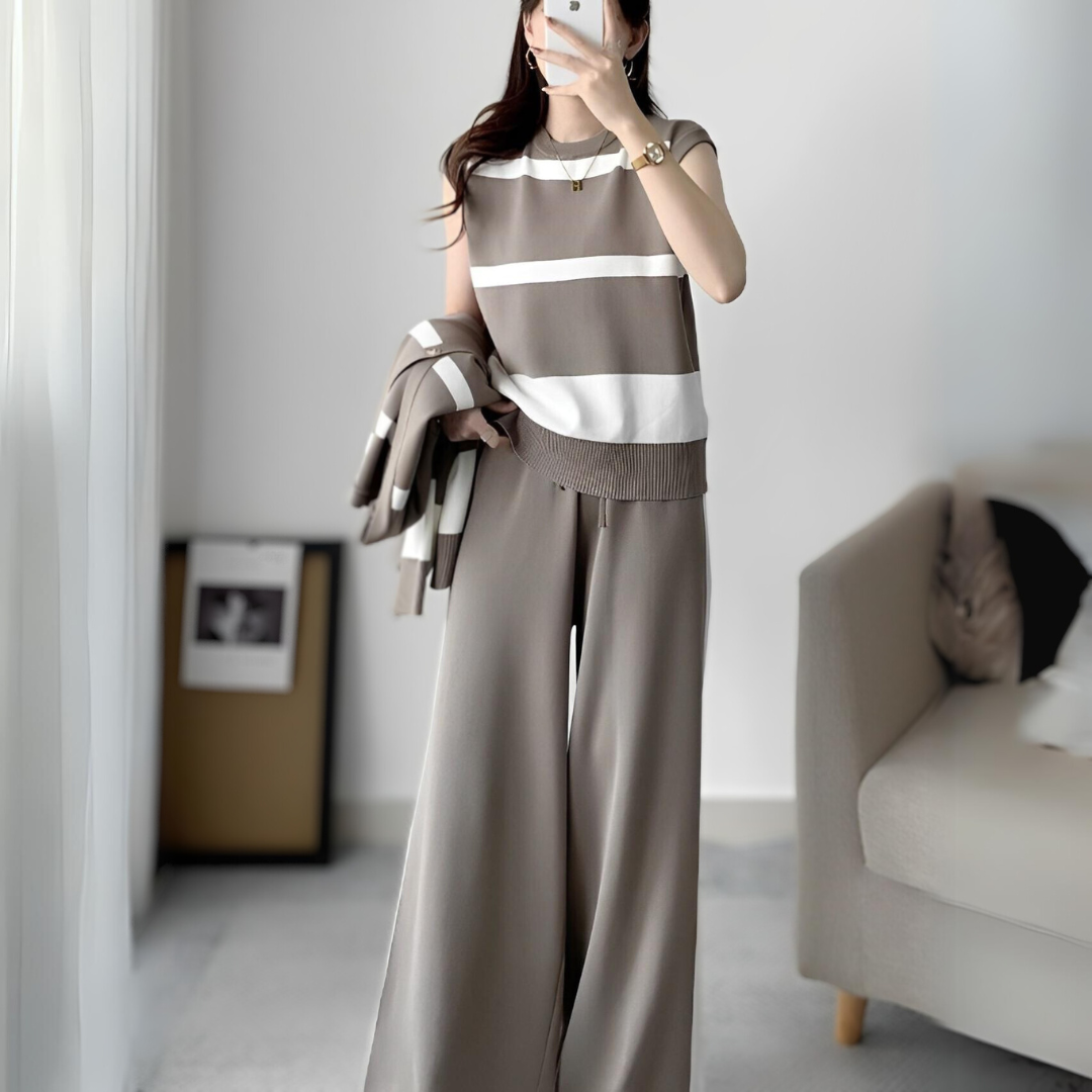 Julieta | Set consisting of a sweater, trousers and shirt