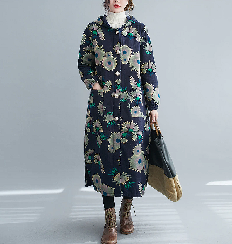 Mila | Long vintage-style cotton winter coat with hood