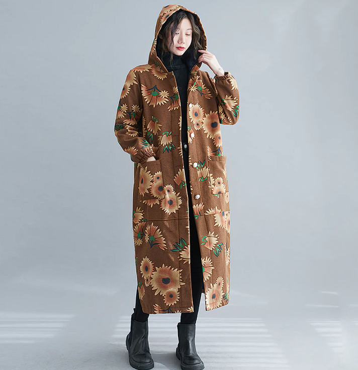Mila | Long vintage-style cotton winter coat with hood