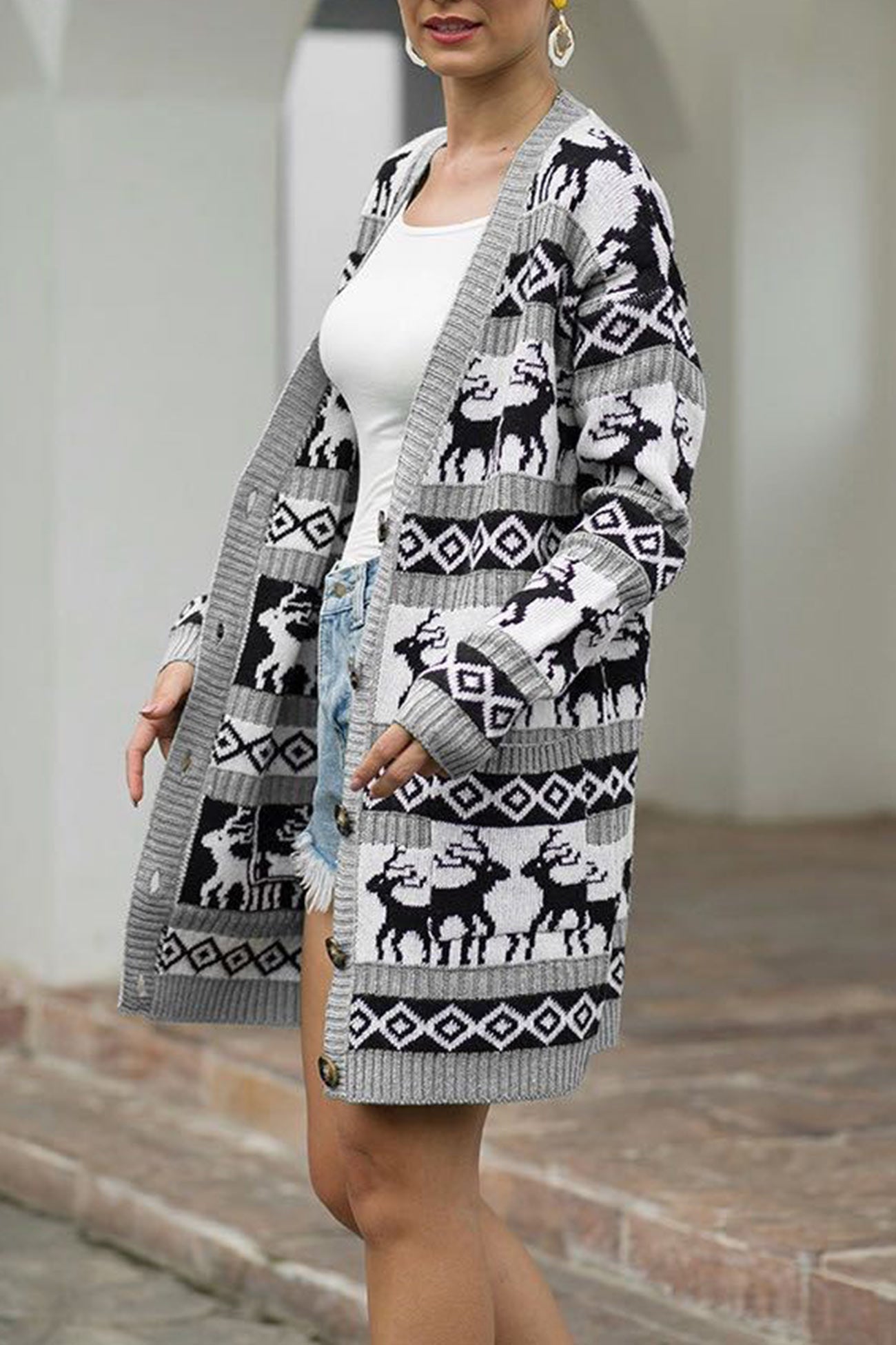 Rosanna | Mid-length cardigan with a Christmas snowflake deer pattern