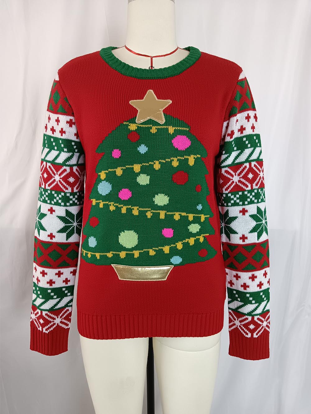 Elda | Knitted sweater with Christmas tree embroidery for an ugly Christmas