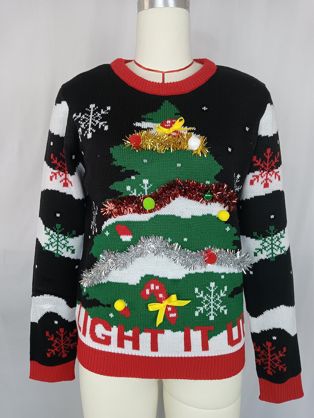 Elvira | Ugly Christmas sweater with crew neck and Christmas tree embroidery