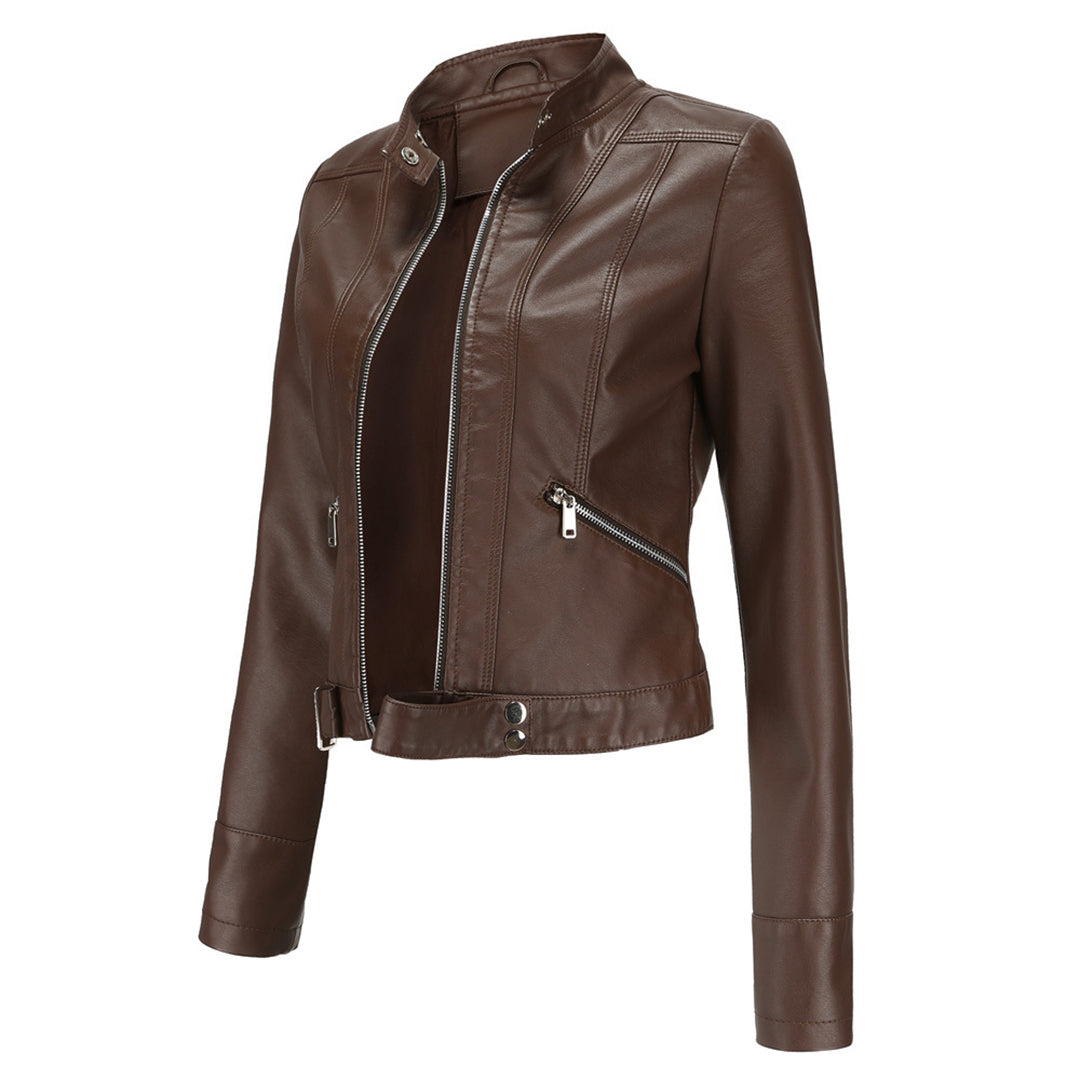 Paola | Timeless and elegant winter clothing