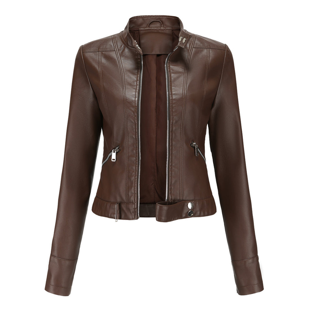 Paola | Timeless and elegant winter clothing