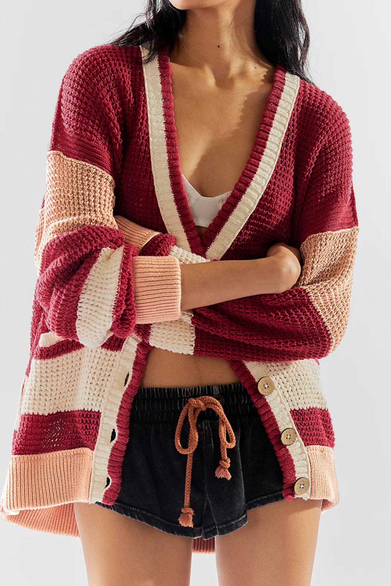 Agnes | Cardigan with buttons and color splicing