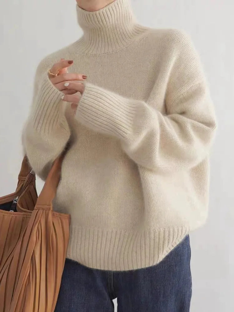 Sofia | Comfortable, knitted, soft turtleneck sweater