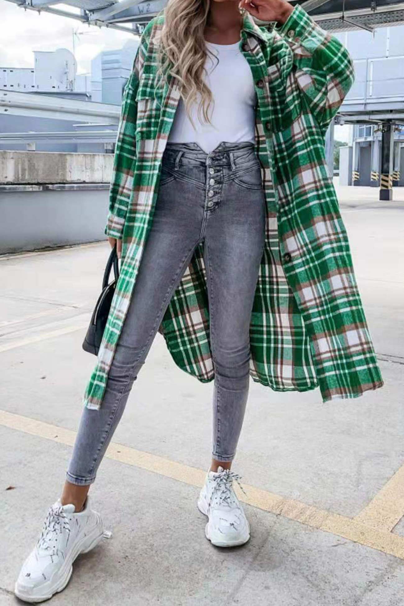 Fabienne | Long, contrasting checked jacket