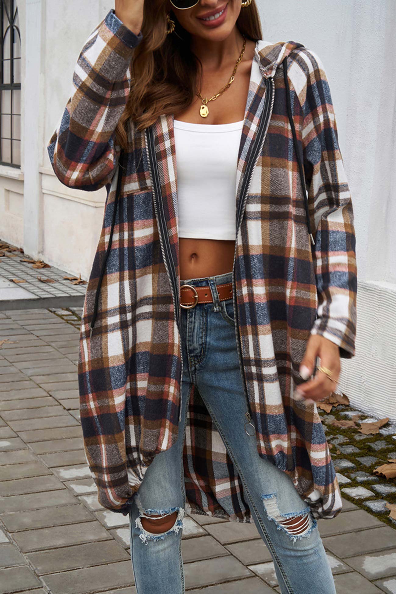 Carmen | Mid-length hoodie with contrast check pattern and zip fastening