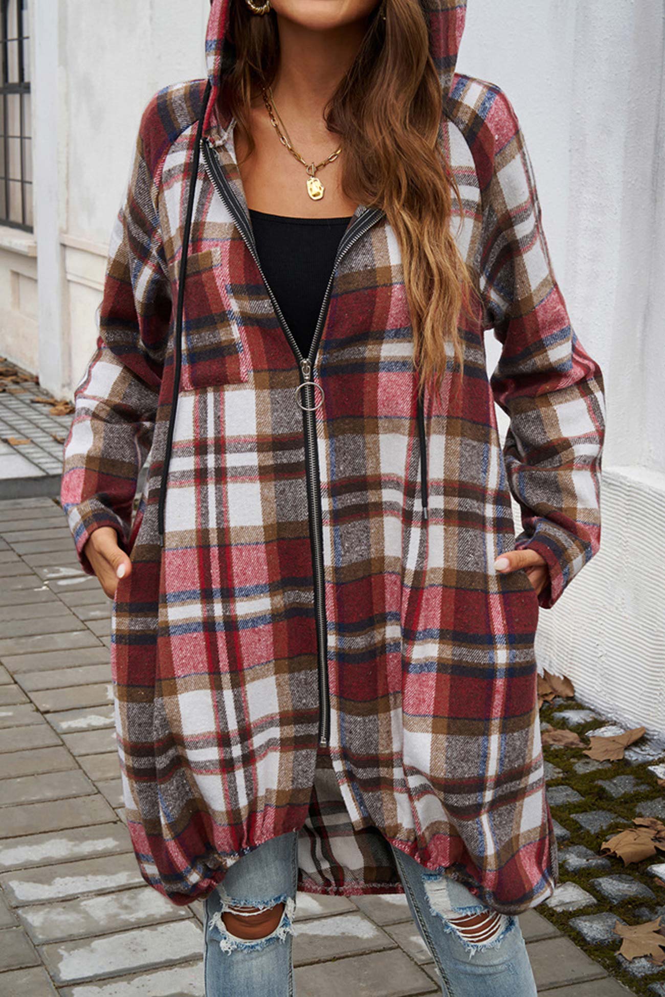 Carmen | Mid-length hoodie with contrast check pattern and zip fastening
