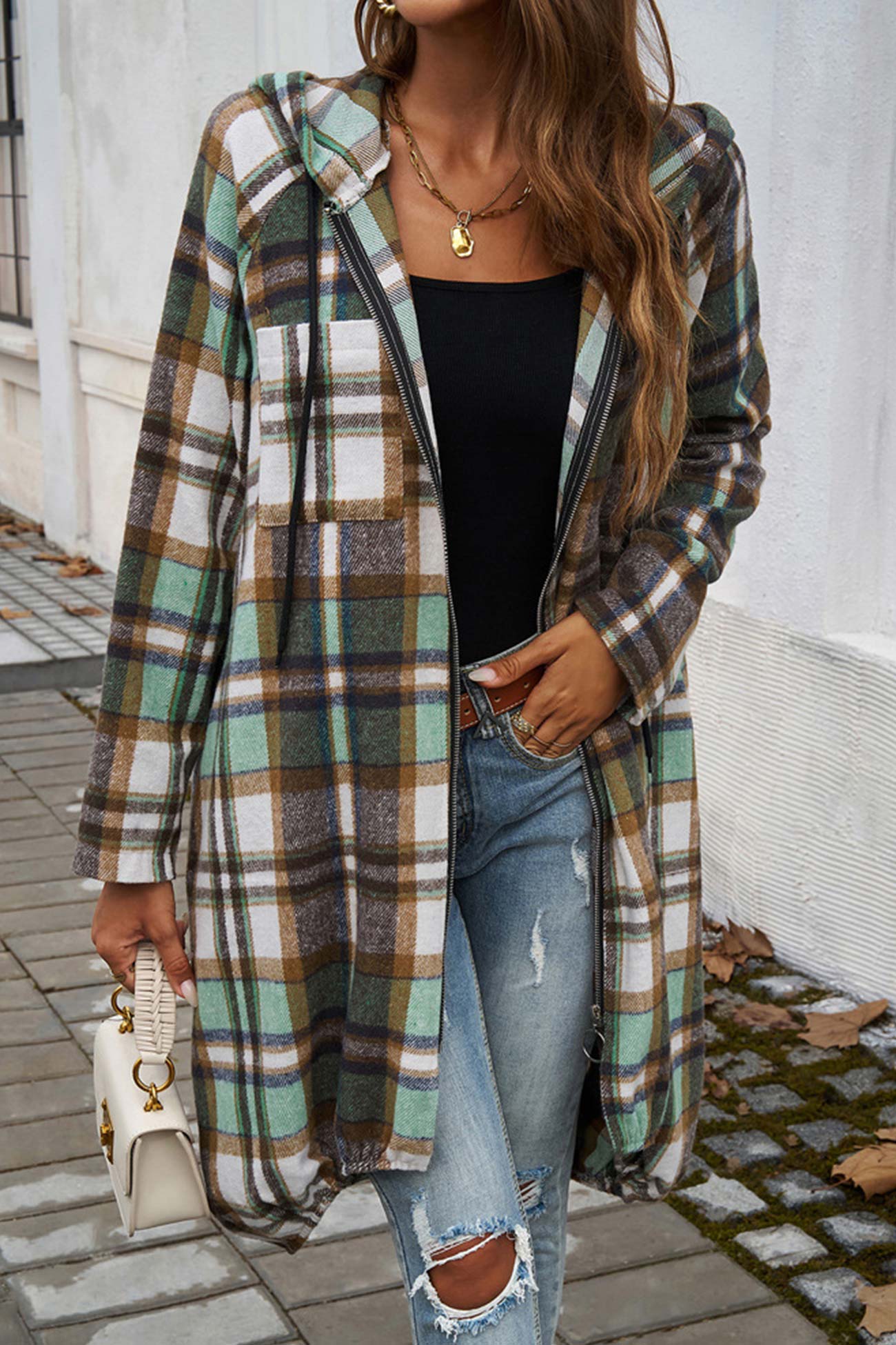 Carmen | Mid-length hoodie with contrast check pattern and zip fastening