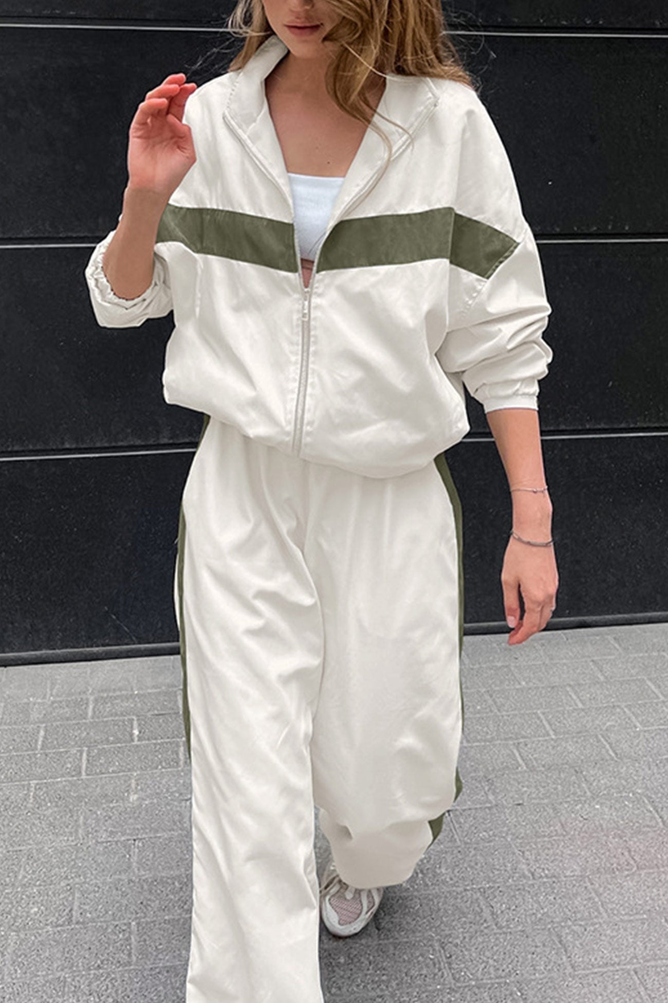 Teresa | Tracksuits with contrasting stand-up collar