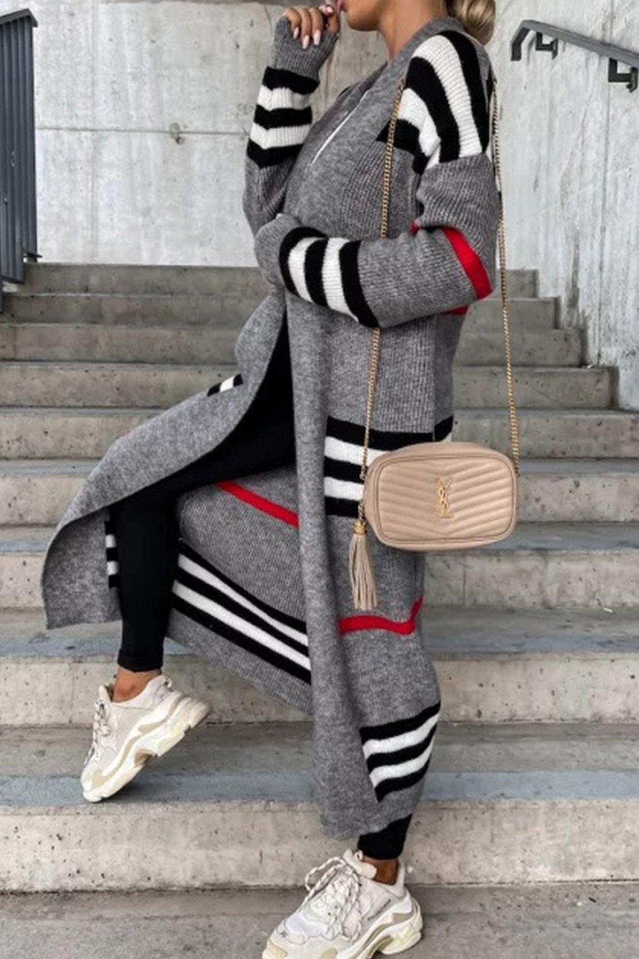 Nerea | Contrasting striped cardigan with an open front