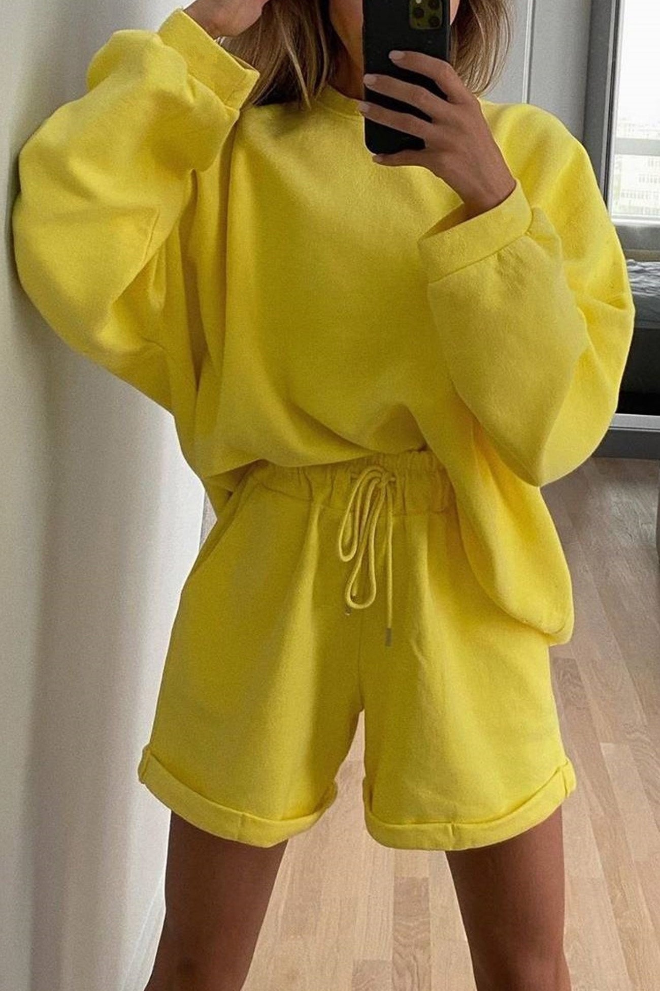Gerda | Crew neck sweatshirt shorts set