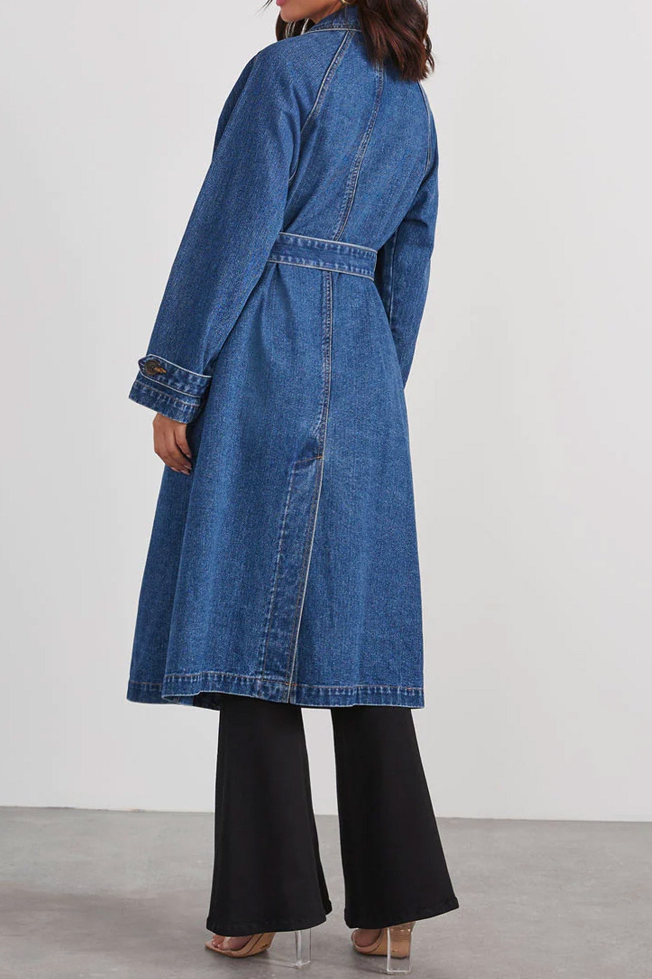 Maite | Double-breasted denim trench coat with straps