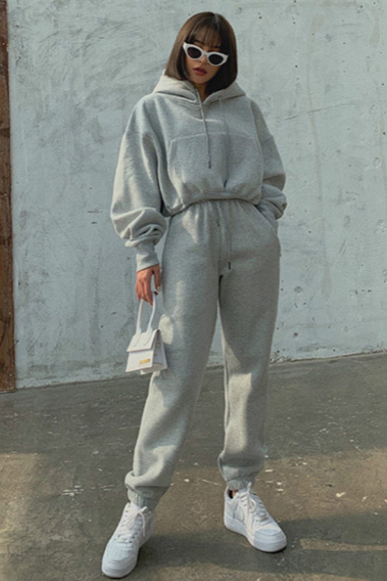 Margrit | Hooded drawstring crop top with sweatpants