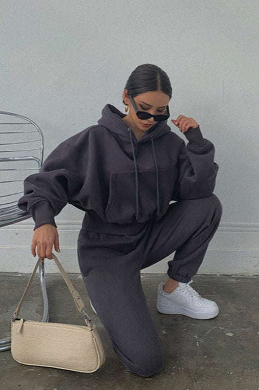 Margrit | Hooded drawstring crop top with sweatpants