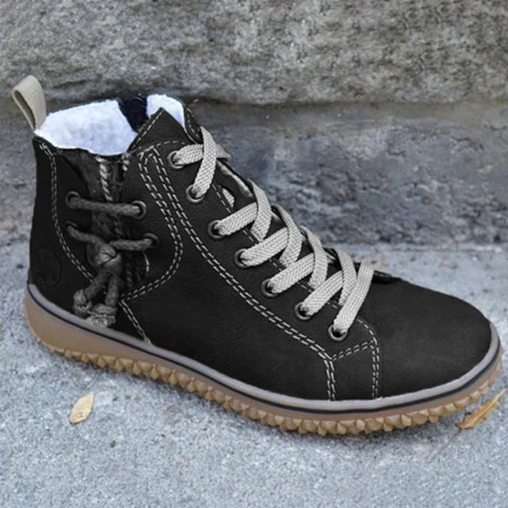 Carmen | Timeless and supportive orthopedic shoes