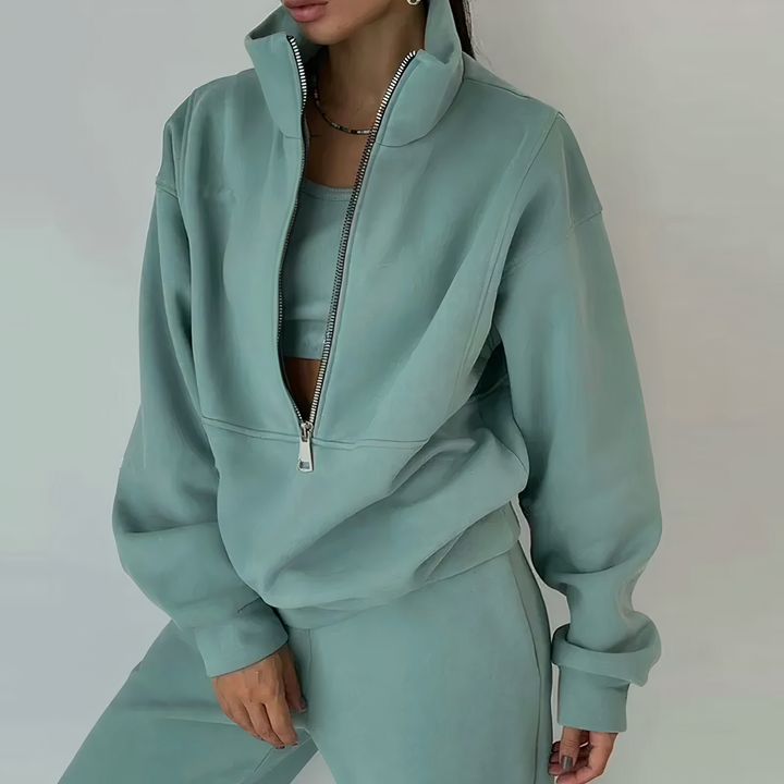 Olivia | Fashionable and minimalist winter set