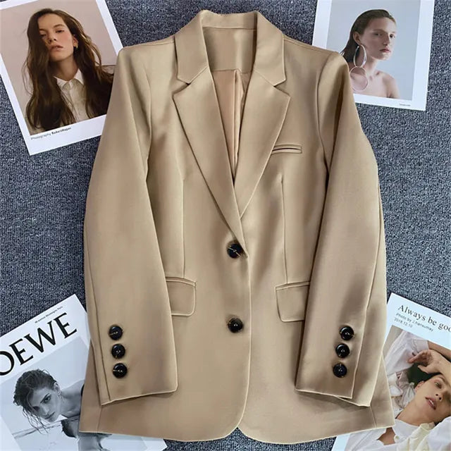 Leonor | Stylish and elegant winter garment