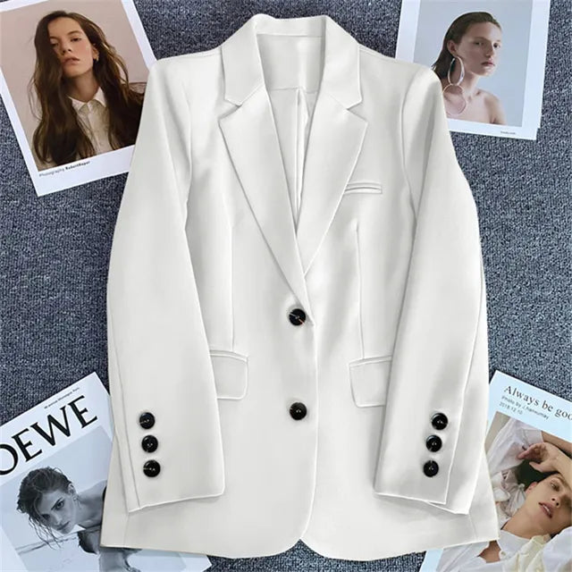 Leonor® | Stylish and elegant winter garment