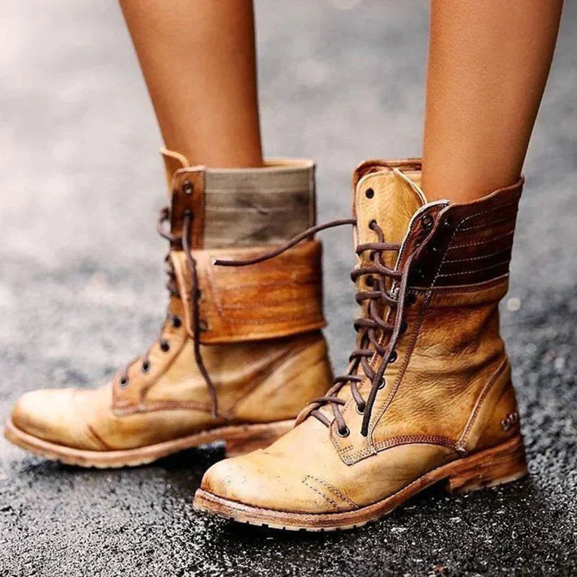 Carla | Stylish and supportive orthopedic boots
