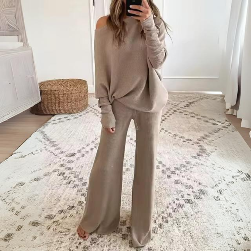Nicole | Two-piece casual fashion costume