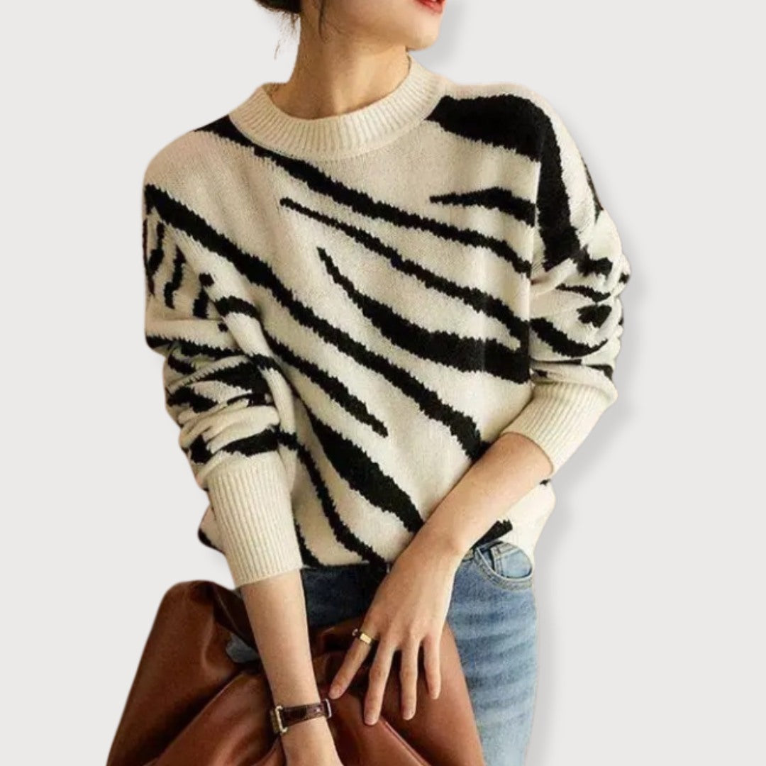 Francisca | Abstract print sweater for women