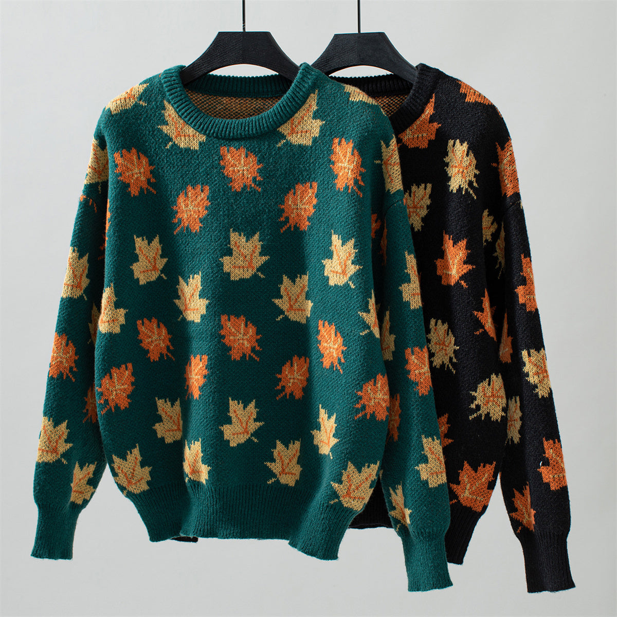 Guillermina | Women's sweater with autumn leaves