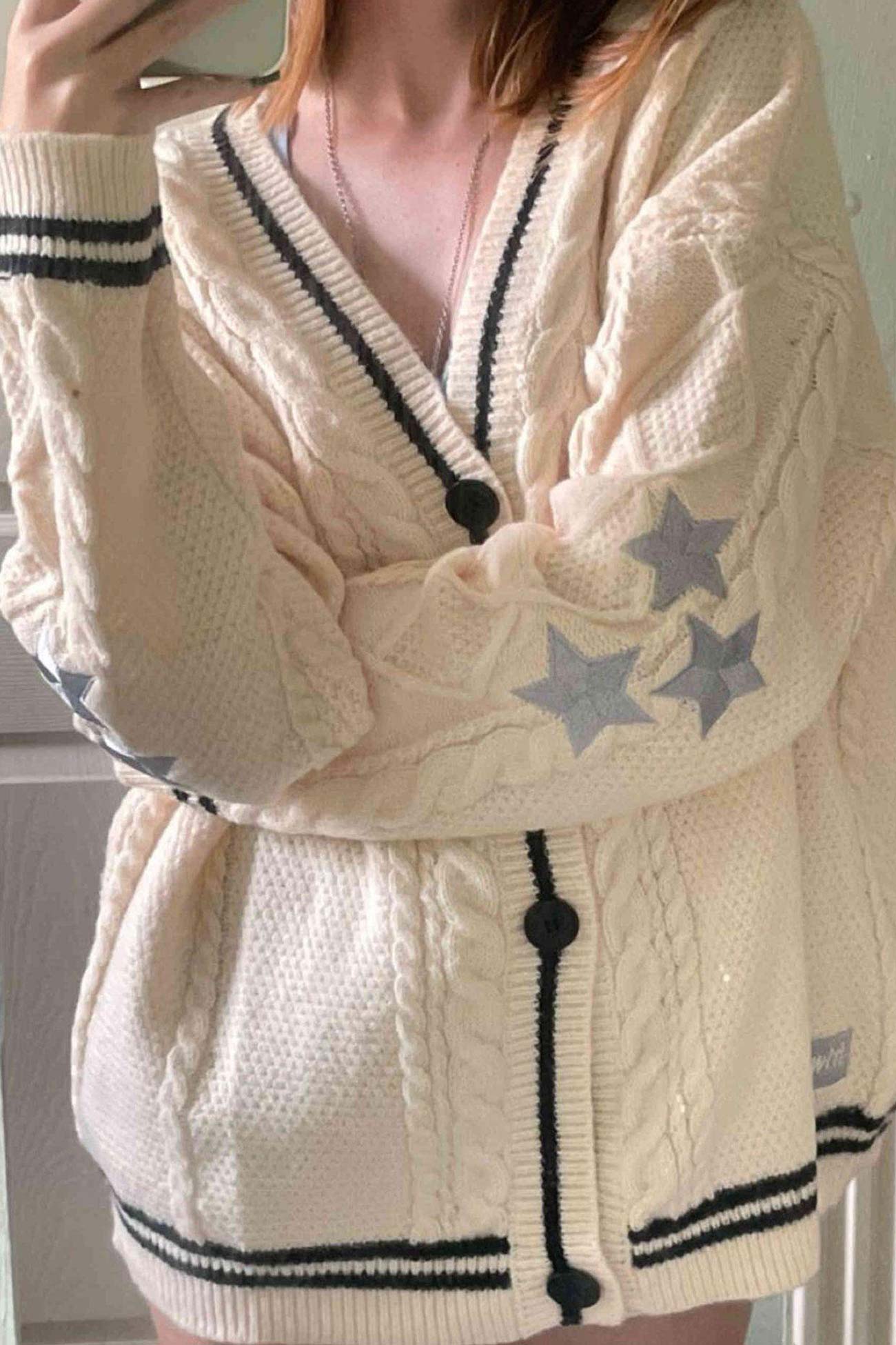 Otilia | Cardigan with five-pointed star embroidery