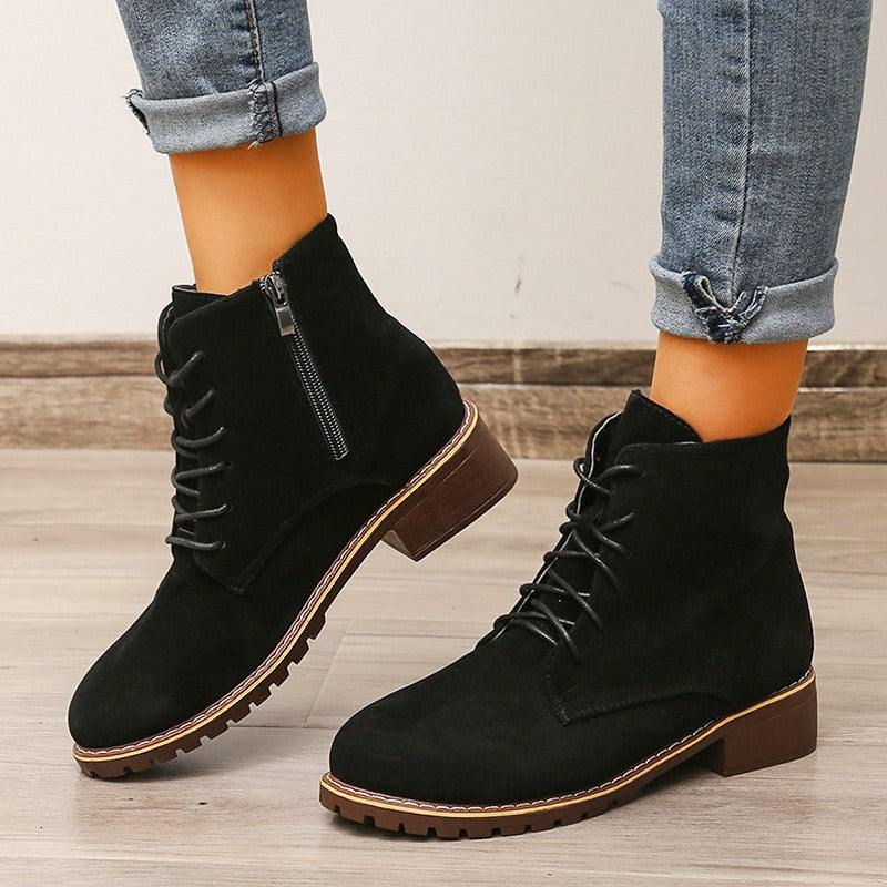 Juana | Durable and supportive orthopedic boots