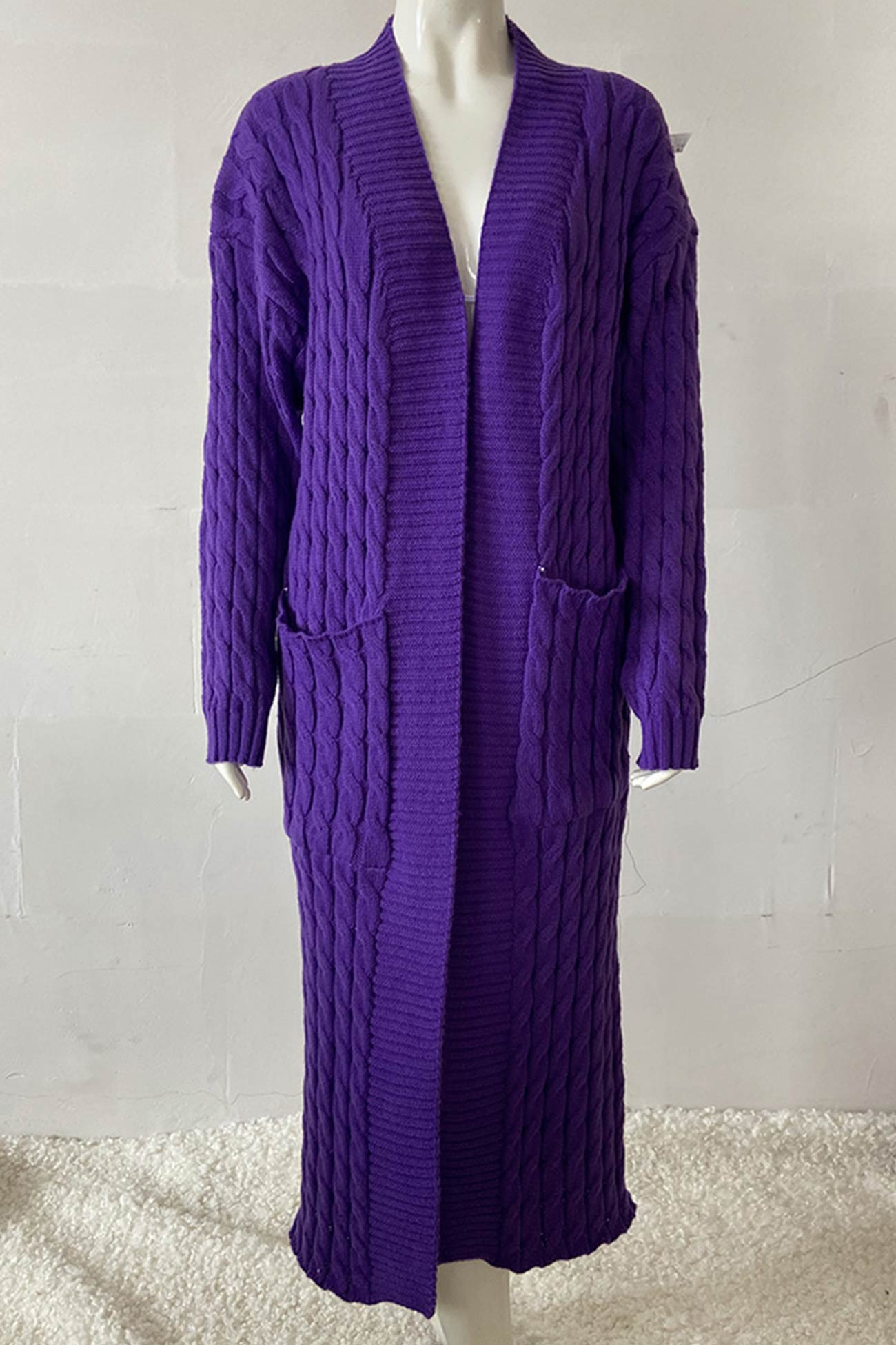 Renata | Long cable knit cardigan with pockets