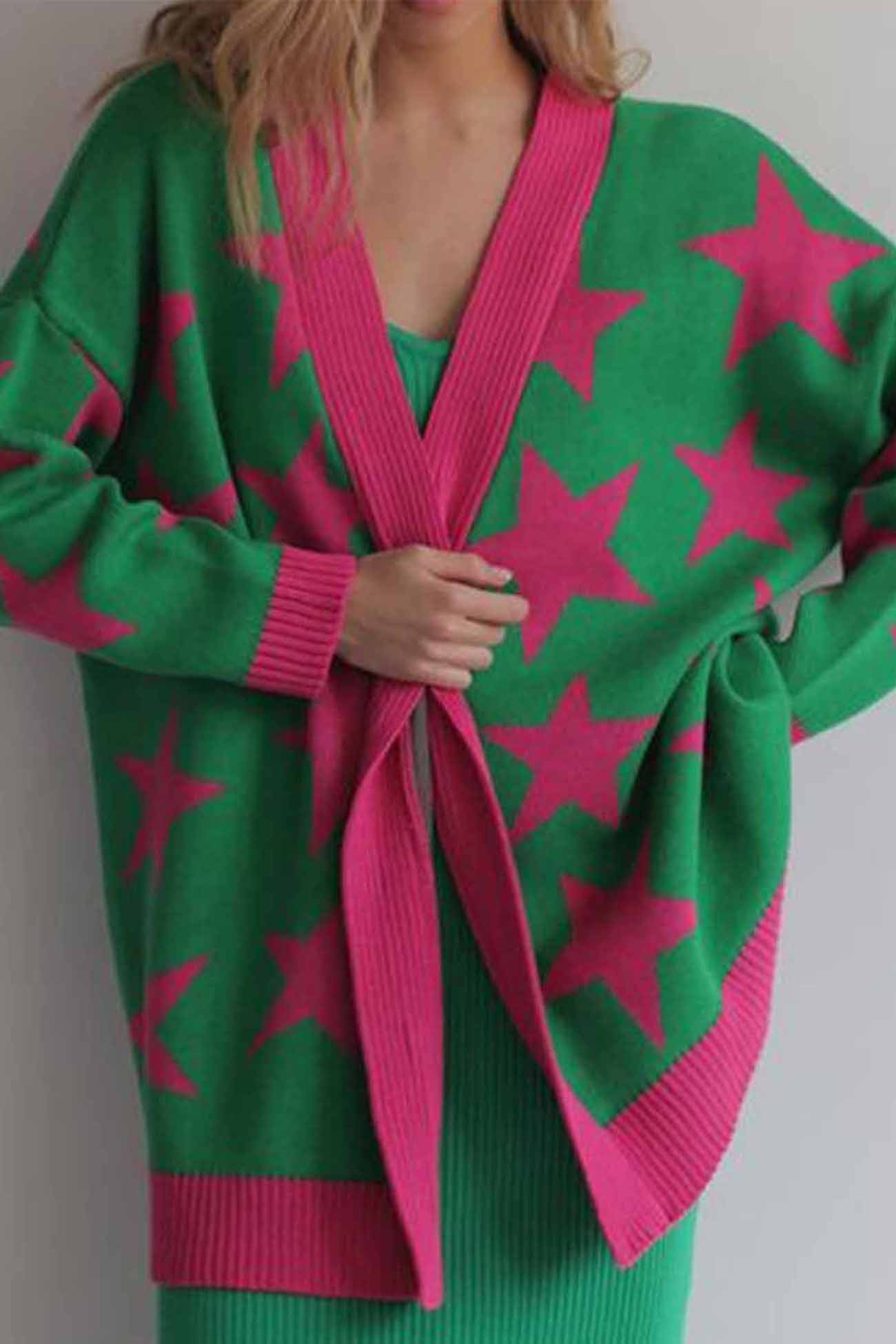 Samantha | Knitted cardigan with contrasting stars and buttons