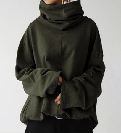 Greta| Chic and relaxed winter garment