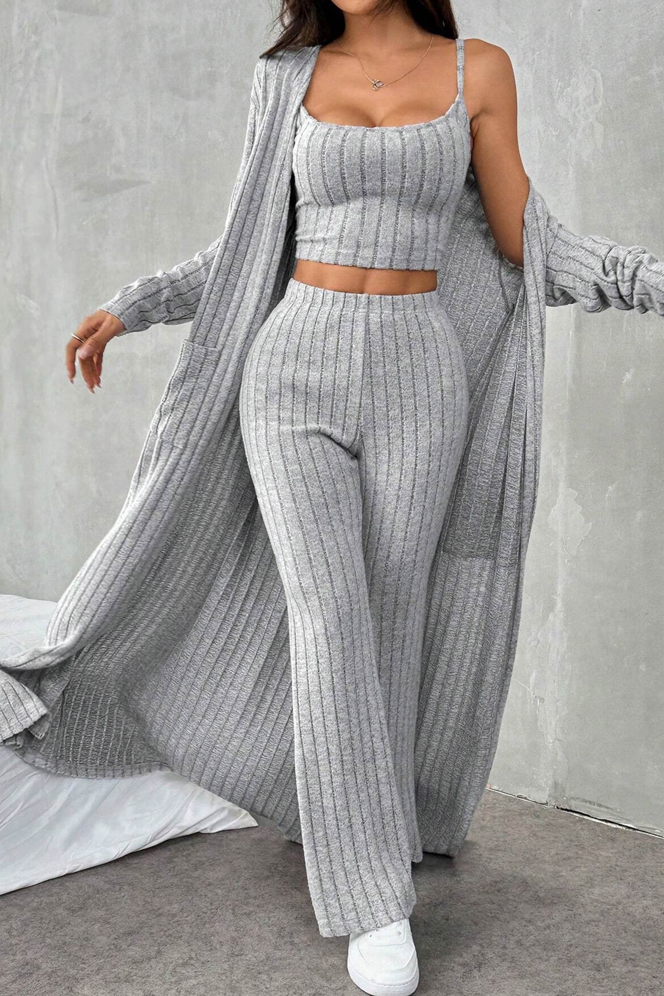 Dagny | Three-piece set of gray rib-knit cardigan