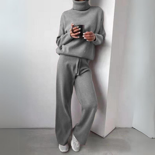 Jazmin | Elegant set with sweater