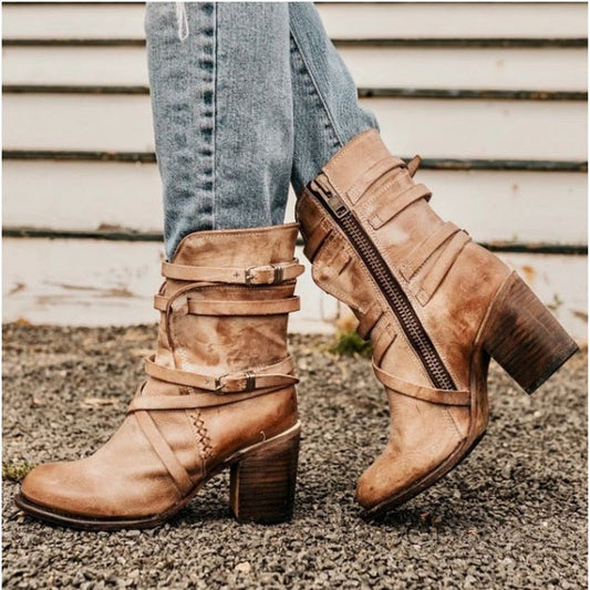 Fernanda | Sleek and supportive orthopedic boots