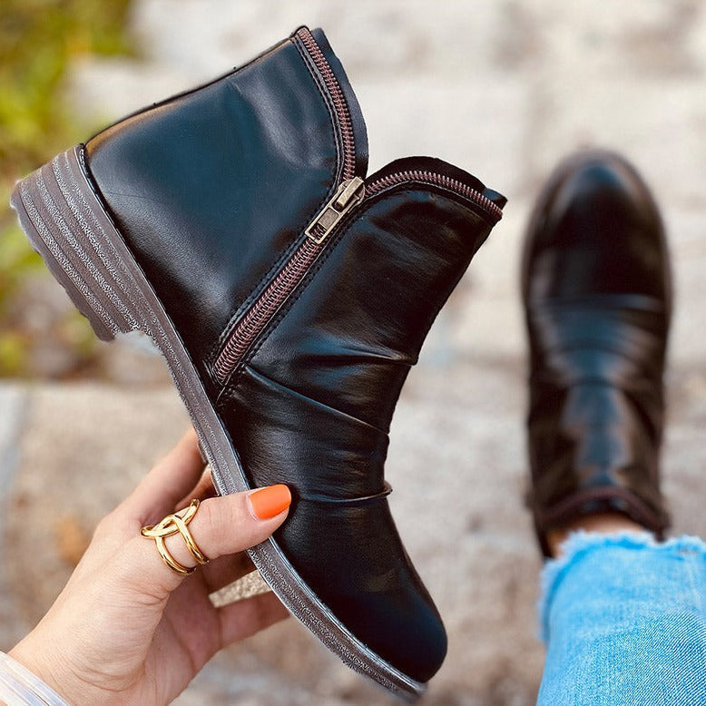Abigail | Versatile and supportive orthopedic footwear