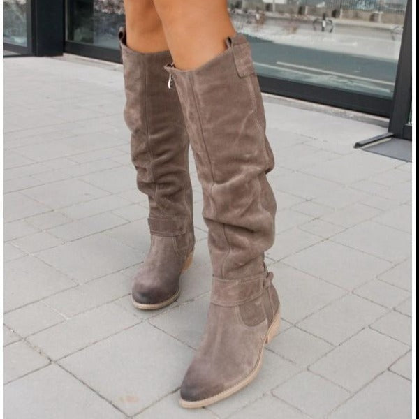 Hilda | Knee-high women's boots with a low heel