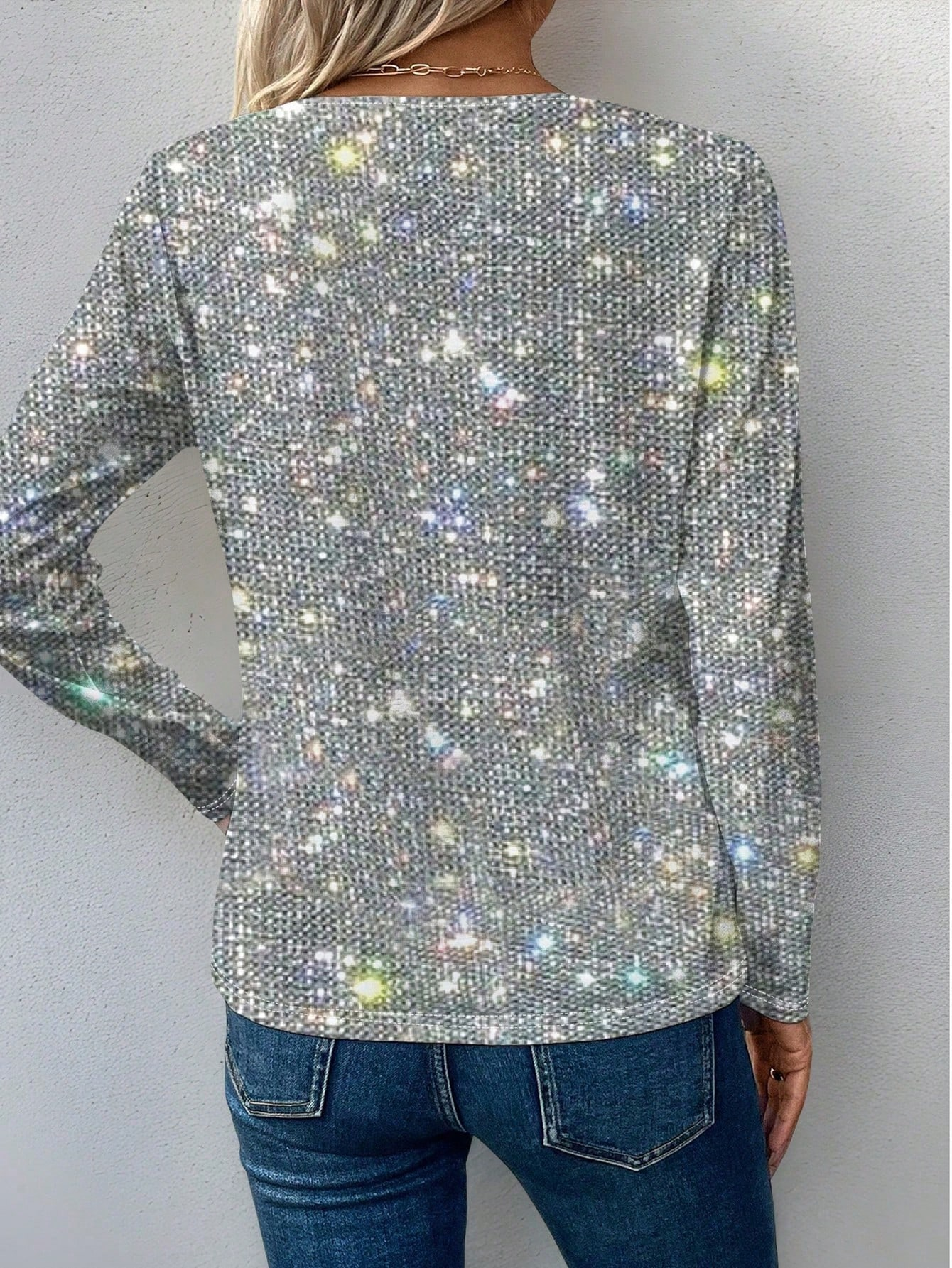 Ariana® | Magnifique top à col and V with sequins
