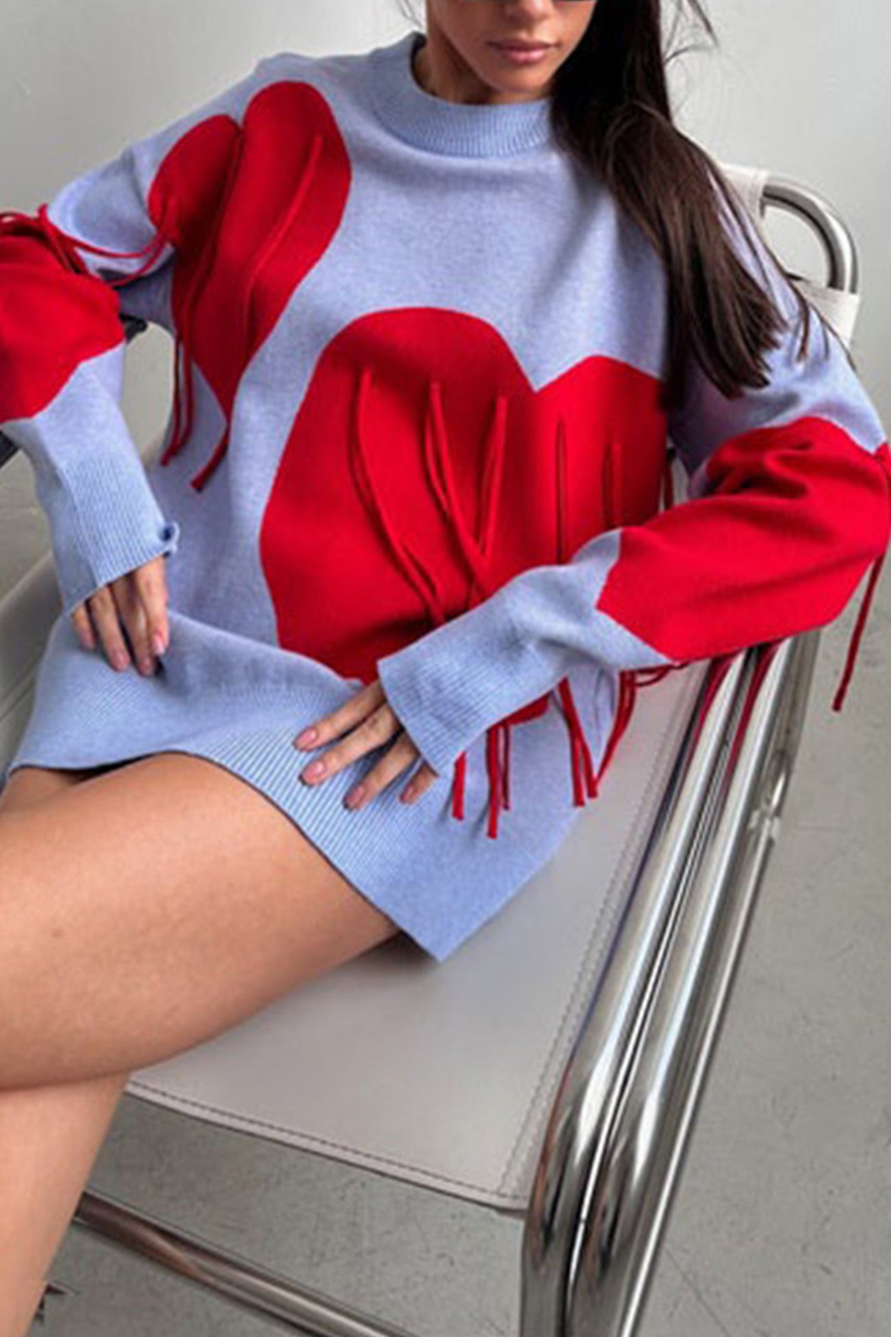 Marlies | Fringe sweater with heart graphic