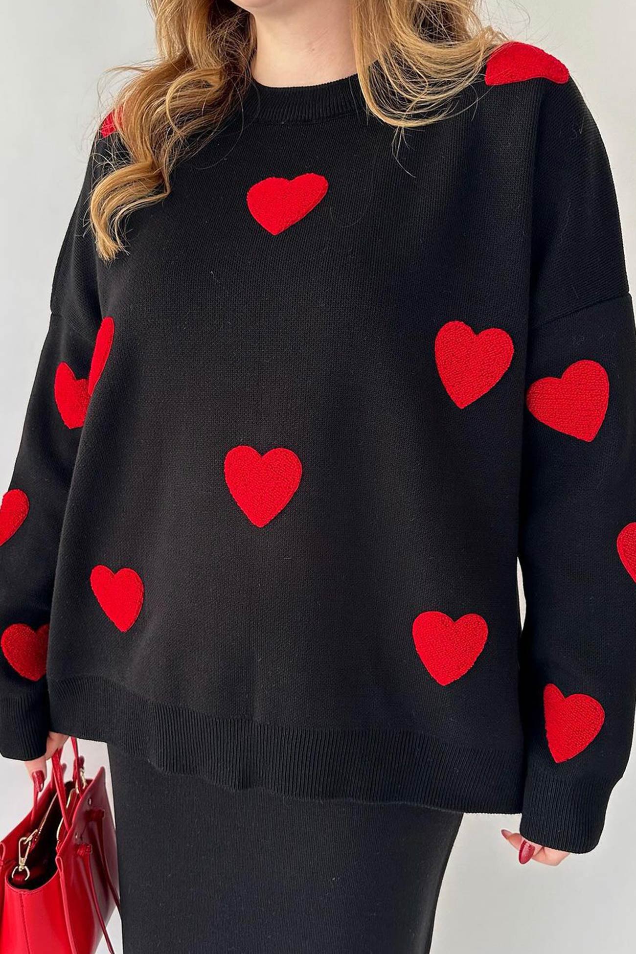 Nathalie | Heart graphic sweater and midi skirt knit suits